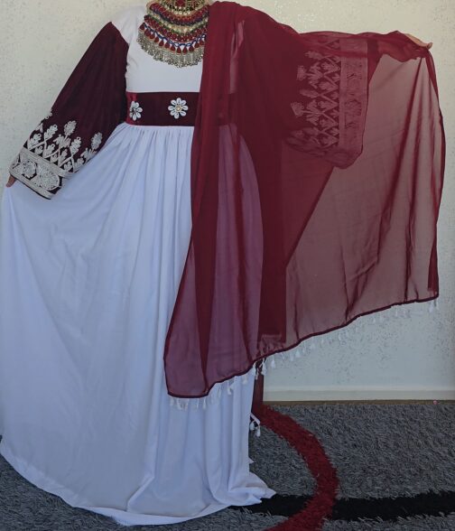 White and maroon ghand size M