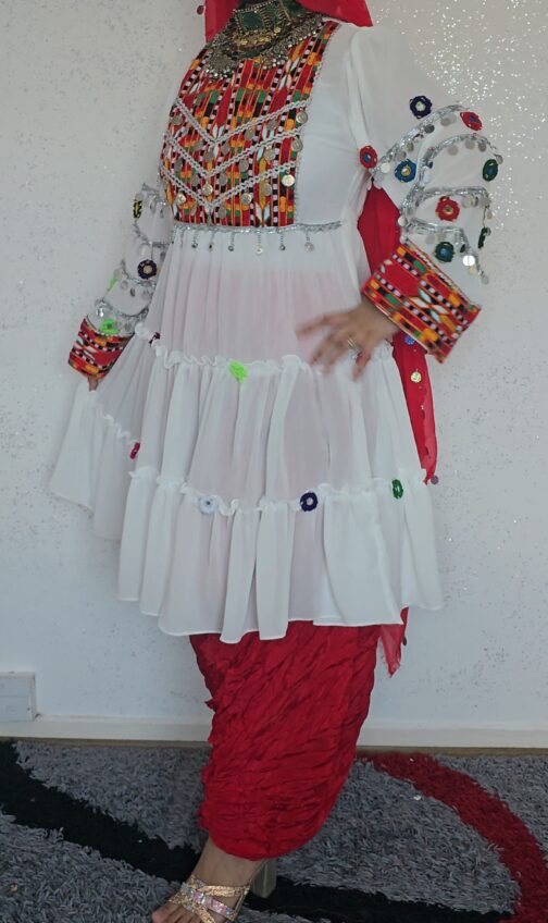 White elegant ghand, 3 piece