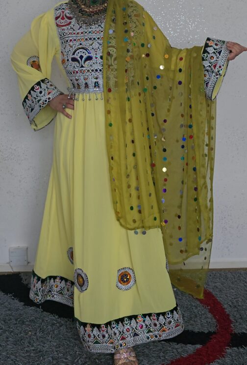 Bright yellow Ghand
