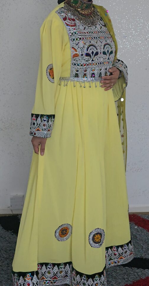 Bright yellow Ghand