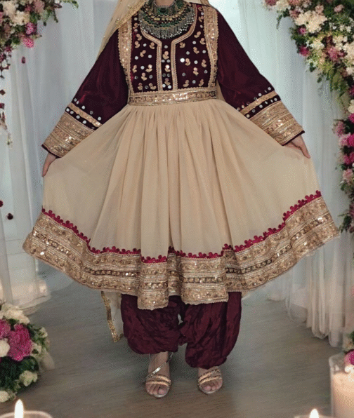 Luxury Cream & Maroon Ghand