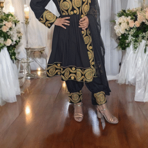Black and gold Ghand size: M